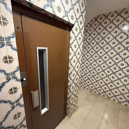 شقة Spacieux 3 A 200 M De La *