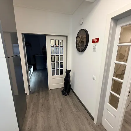 Spacieux 3 A 200 M De La *