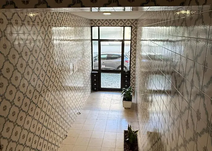 Spacieux 3 à 200 M De La