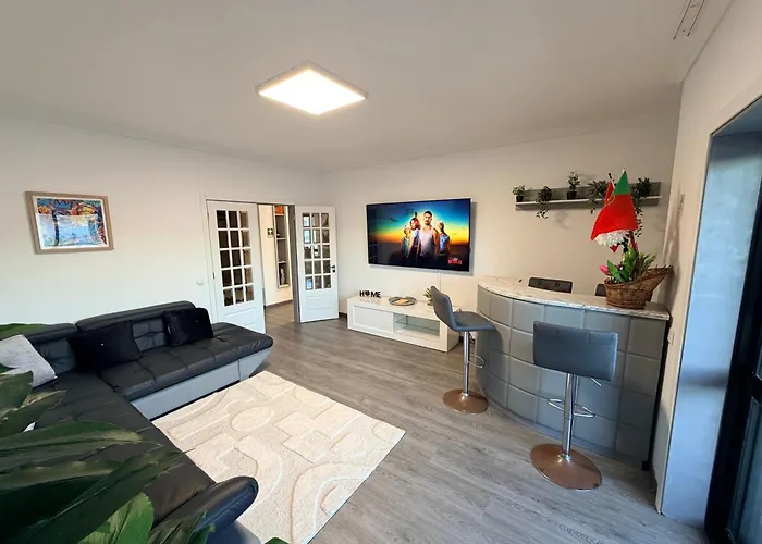 Spacieux 3 à 200 M De La Ovar